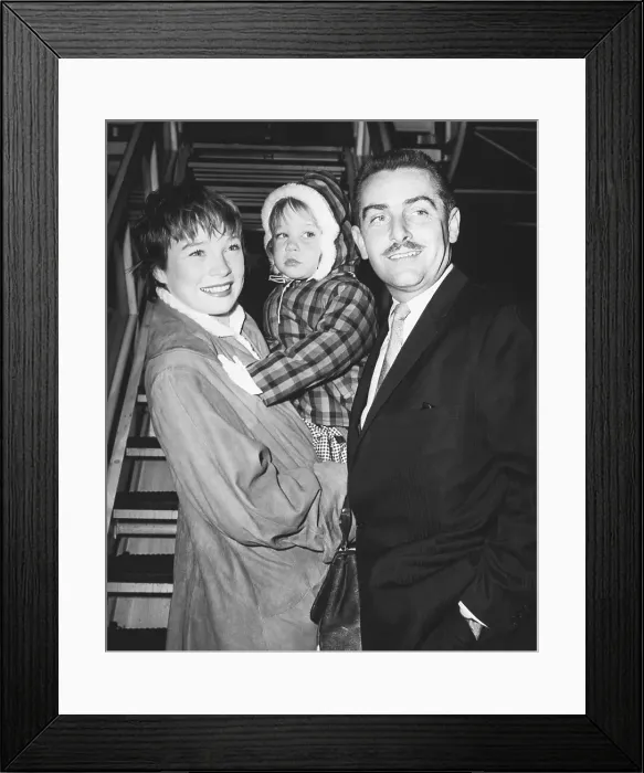 Framed Print : Shirley MacLaine And Family Framed Print : Shirley MacLaine And Family