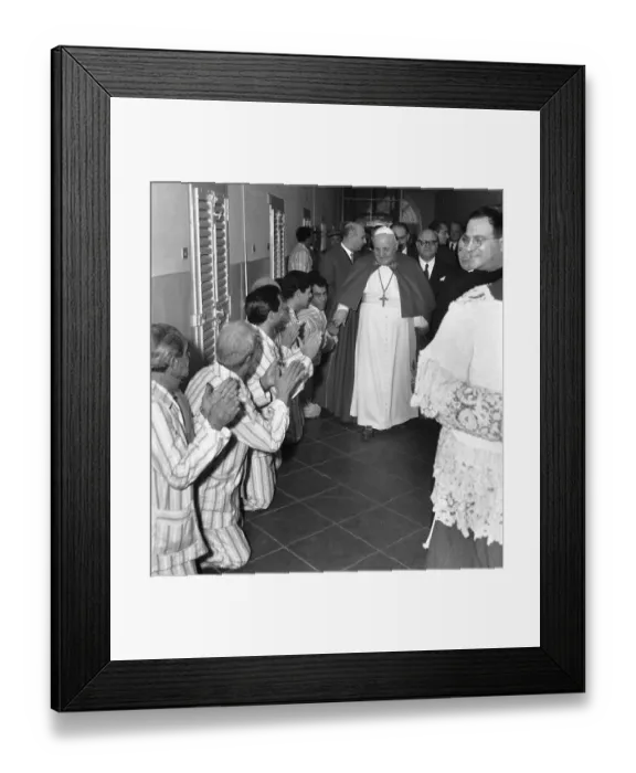 Framed Print : Pope Visiting Prisoners Framed Print : Pope Visiting Prisoners
