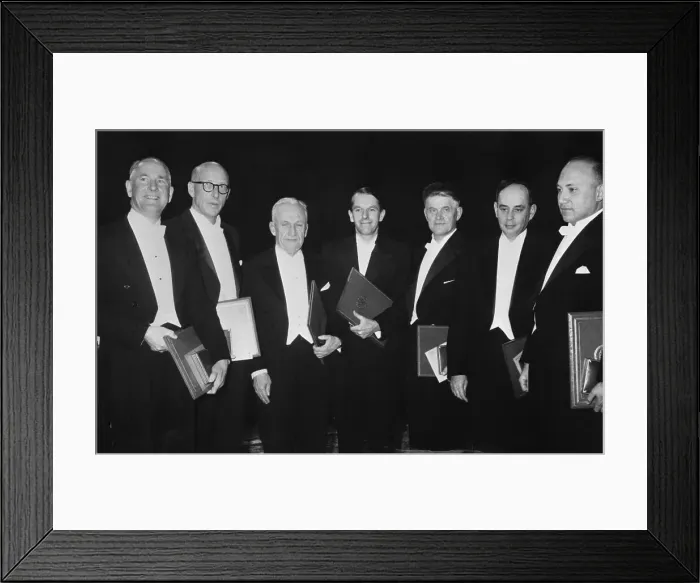 Framed Print : Portrait of Seven Nobel Prize Winners Framed Print : Portrait of Seven Nobel Prize Winners