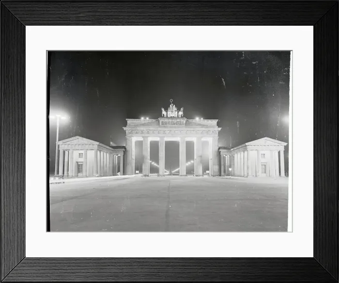 Framed Print : Exterior View of Brandenburg Gate Area Framed Print : Exterior View of Brandenburg Gate Area