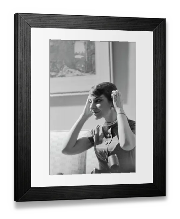 Framed Print : Soprano Maris Callas at Press Meeting Framed Print : Soprano Maris Callas at Press Meeting