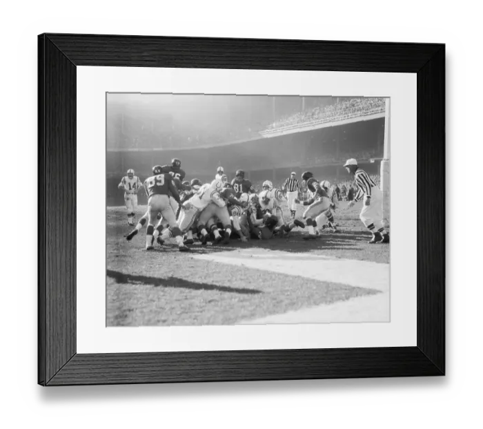 Framed Print : Giants And Colts During Football Game Framed Print : Giants And Colts During Football Game
