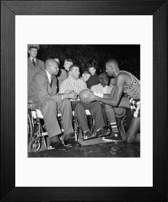 Framed Print : Wilt Chamberlain And Roy Campanella Framed Print : Wilt Chamberlain And Roy Campanella