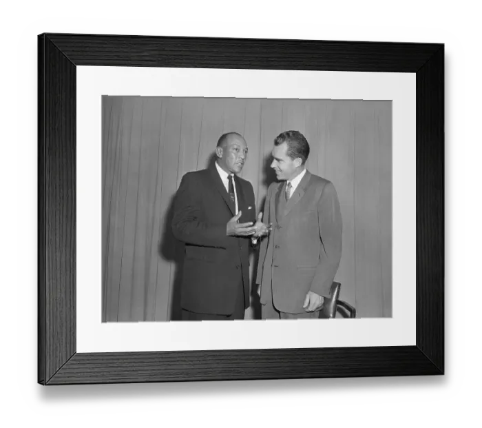 Framed Print : Richard Nixon Meets With Jesse Owens Framed Print : Richard Nixon Meets With Jesse Owens