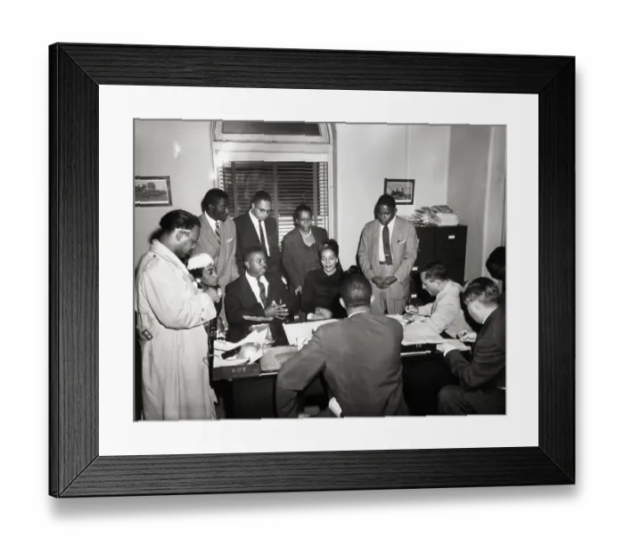 Framed Print : Coretta Scott King And Rev. Abernathy Framed Print : Coretta Scott King And Rev. Abernathy