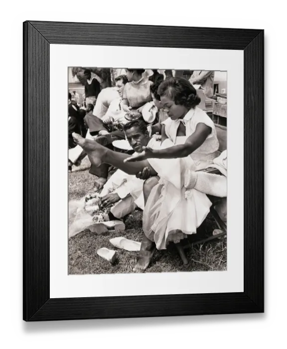Framed Print : Sammy Watches Eartha Kitt Stretch Leg Framed Print : Sammy Watches Eartha Kitt Stretch Leg
