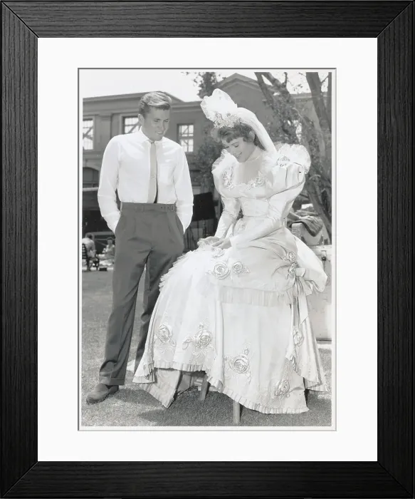 Framed Print : Actress Jill Saint John and Lance Reventlow on Filming Set Lawn Framed Print : Actress Jill Saint John and Lance Reventlow on Filming Set Lawn