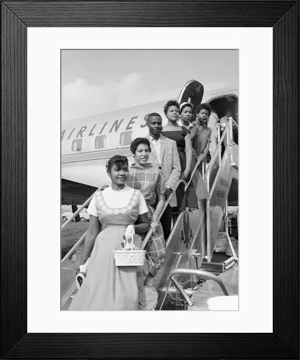 Framed Print : Portrait of Six Little Rock Children for Integration Framed Print : Portrait of Six Little Rock Children for Integration