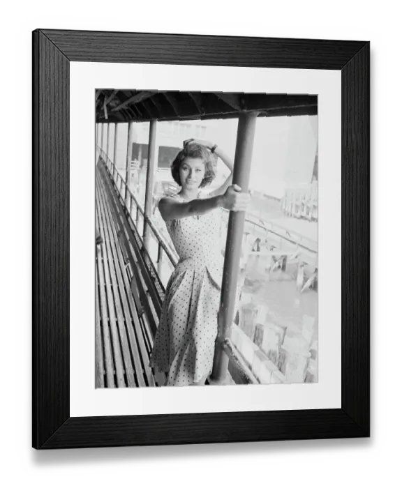 Framed Print : Sophia Loren On Poses On Railing Framed Print : Sophia Loren On Poses On Railing