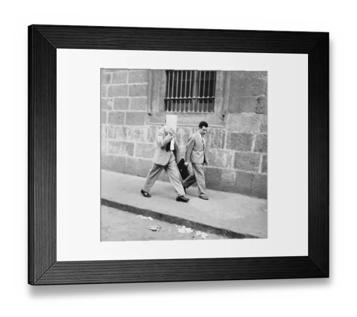 Framed Print : Lucky Luciano and Lawyers Arriving for Trial Framed Print : Lucky Luciano and Lawyers Arriving for Trial
