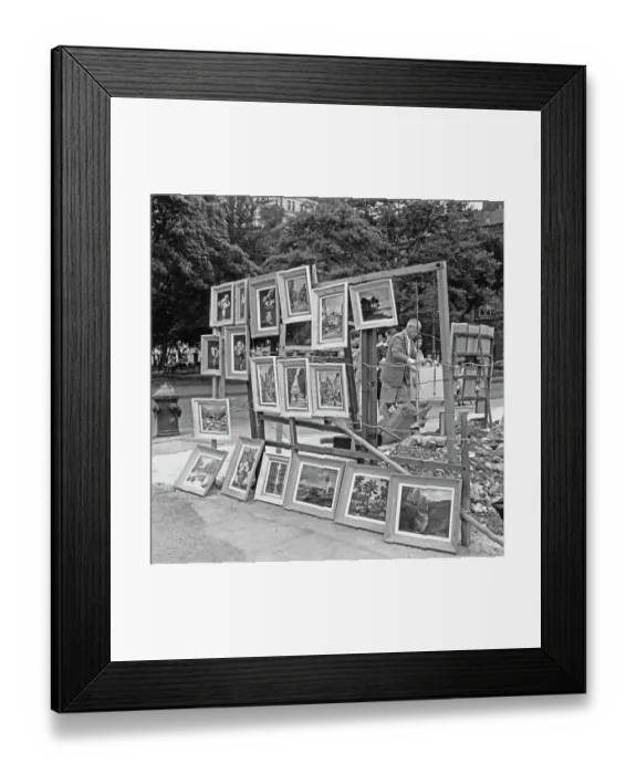 Framed Print : Washington Square Village, Greenwich Village Framed Print : Washington Square Village, Greenwich Village