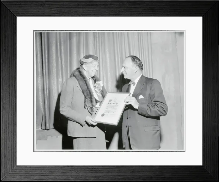 Framed Print : Eleanor Roosevelt Being Presented an Award Framed Print : Eleanor Roosevelt Being Presented an Award