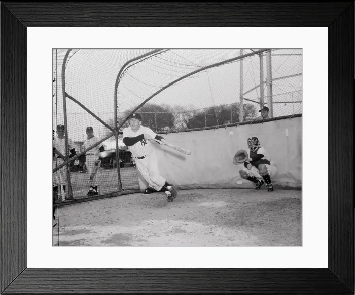 Framed Print : Mickey Mantle Bunting Ball Framed Print : Mickey Mantle Bunting Ball