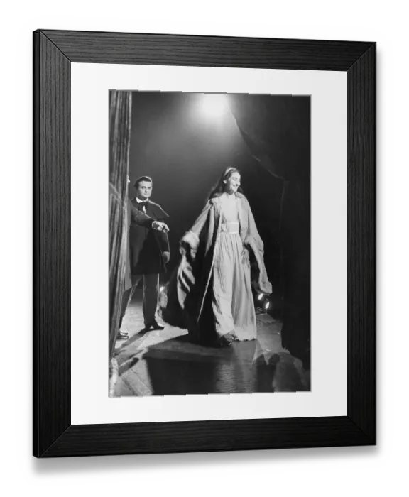 Framed Print : Maria Callas Walks Off Stage At The Metropolitan Opera House Framed Print : Maria Callas Walks Off Stage At The Metropolitan Opera House