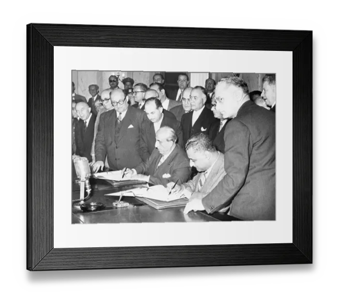 Framed Print : Abdel Nasser and Shukri al-Kuwatli Signing UAR Proclamation