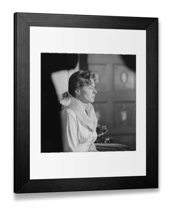 Framed Print : Actress Ingrid Bergman Framed Print : Actress Ingrid Bergman