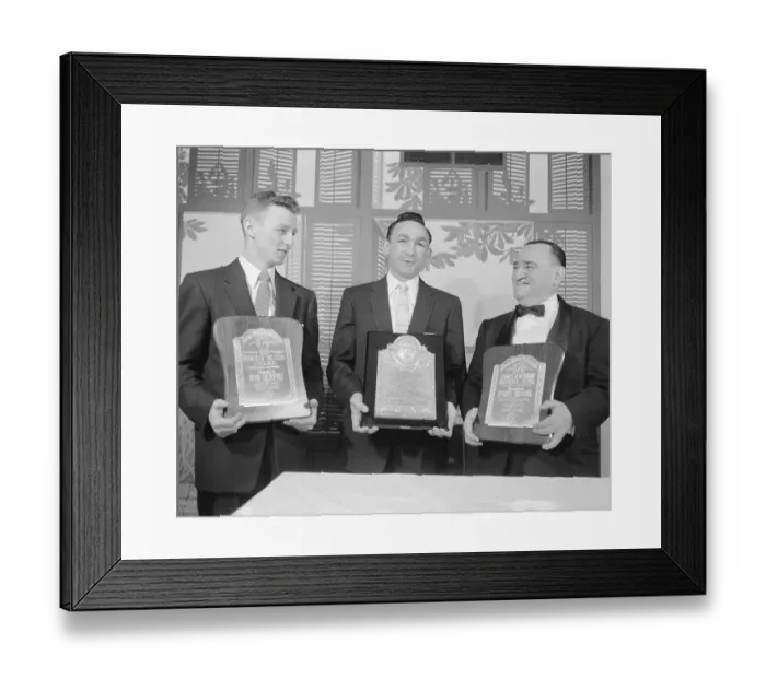 Framed Print : Bob Murphy with Carmen Basilo and Harry Mendel Framed Print : Bob Murphy with Carmen Basilo and Harry Mendel