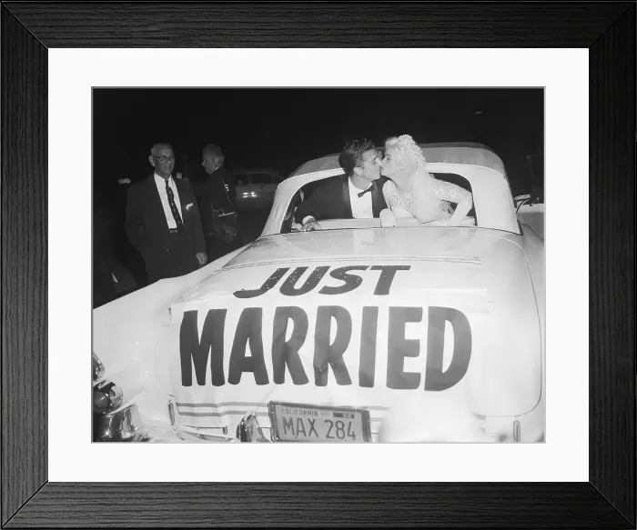 Framed Print : Newlyweds Jayne Mansfield and Mickey Hargitay Framed Print : Newlyweds Jayne Mansfield and Mickey Hargitay