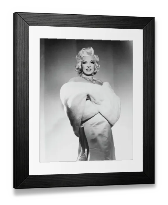 Framed Print : Actress Mae West in 1958 Framed Print : Actress Mae West in 1958