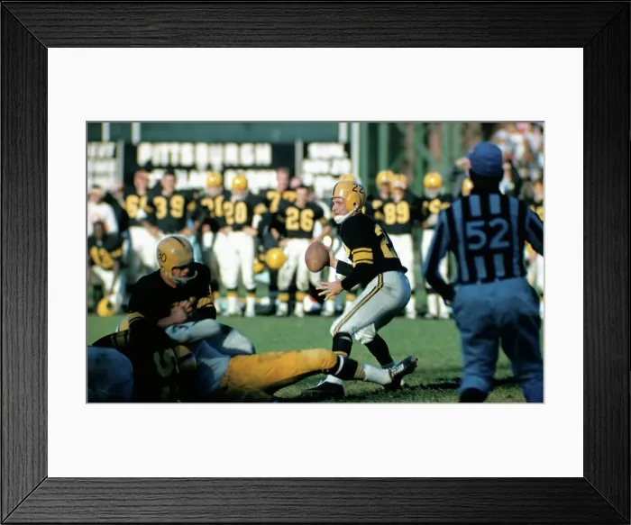 Framed Print : Pittsburgh Steelers Bobby Layne During Game Framed Print : Pittsburgh Steelers Bobby Layne During Game