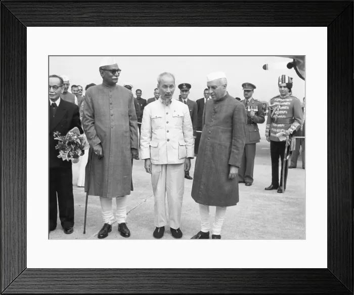 Framed Print : Indian Leaders Greeting Ho Chi Minh Framed Print : Indian Leaders Greeting Ho Chi Minh