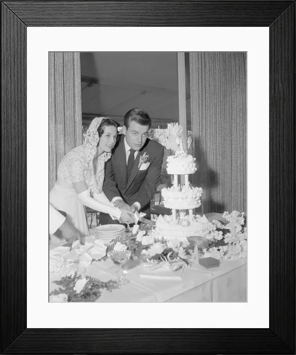 Framed Print : Entertainers Robert Wagner and Natalie Wood Cutting Their Wedding Cake Framed Print : Entertainers Robert Wagner and Natalie Wood Cutting Their Wedding Cake