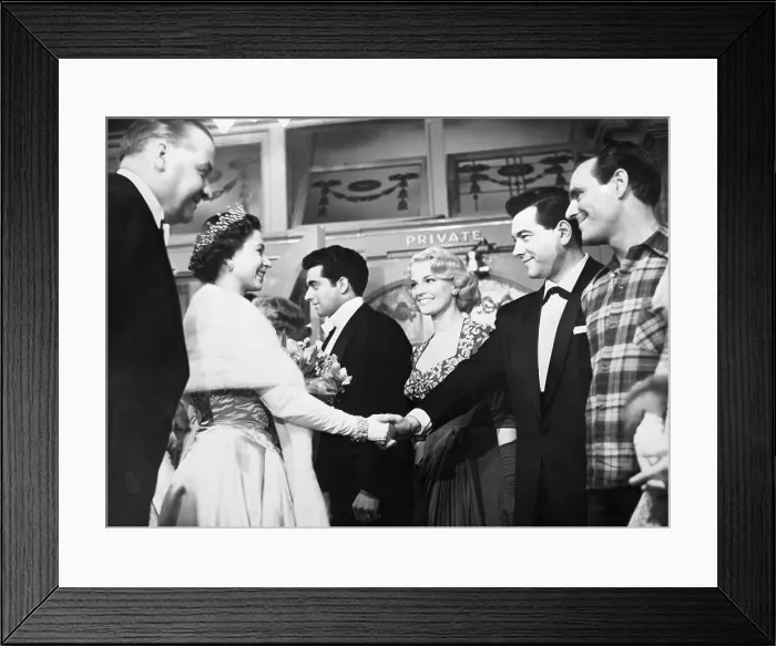 Framed Print : Queen Elizabeth Meeting Mario Lanza