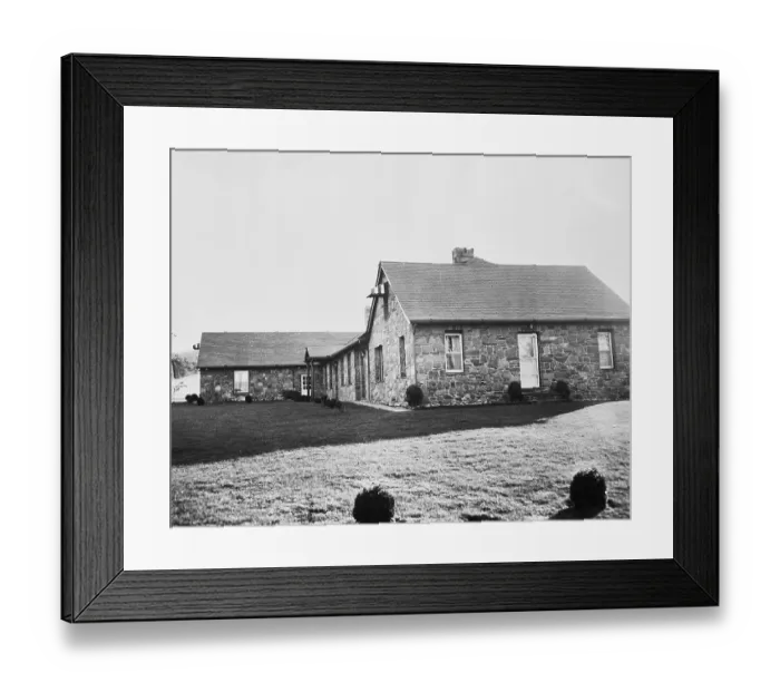 Framed Print : Country House Used by New York Mafia Framed Print : Country House Used by New York Mafia