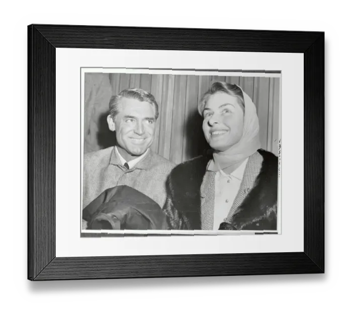 Framed Print : Ingrid Bergman with Cary Grant