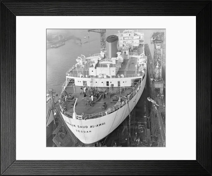 Framed Print : Oil Tanker in Drydock Framed Print : Oil Tanker in Drydock