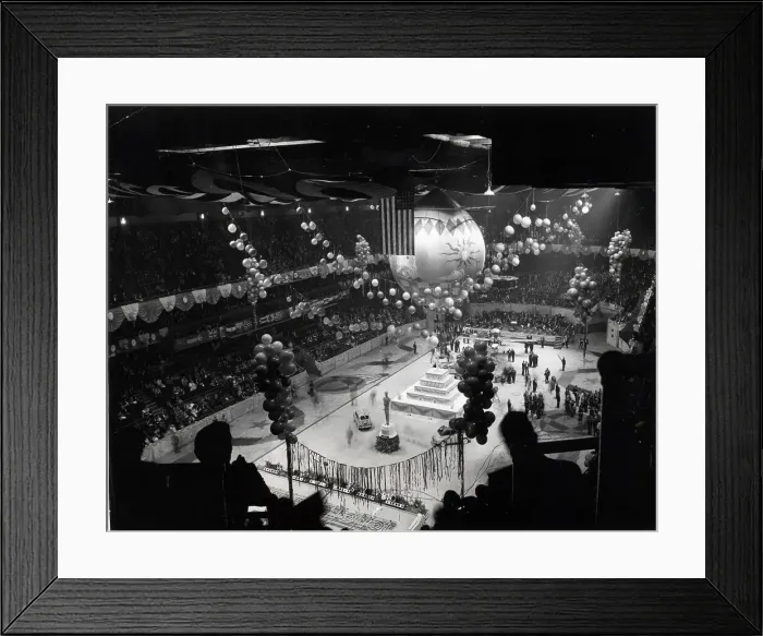 Framed Print : General View Of Mike Todd'S Party Framed Print : General View Of Mike Todd'S Party