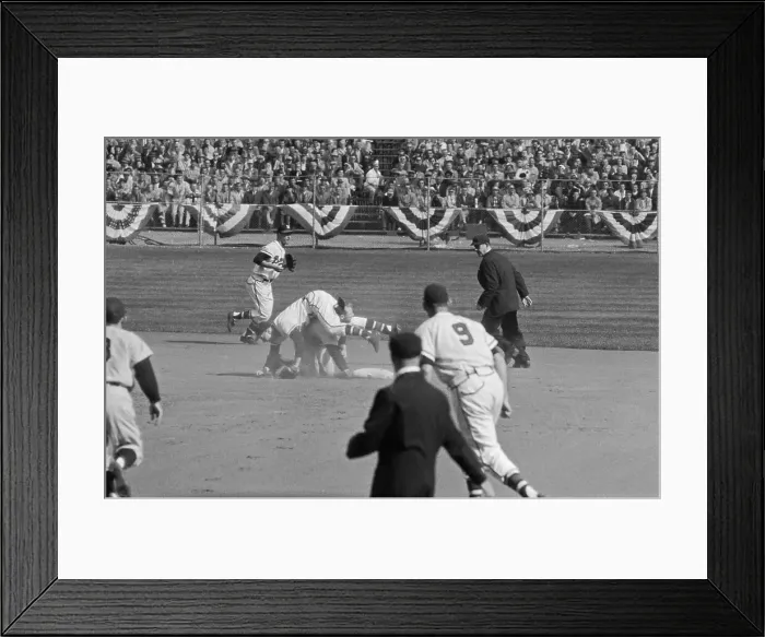 Framed Print : Mickey Mantle Running to Second Base