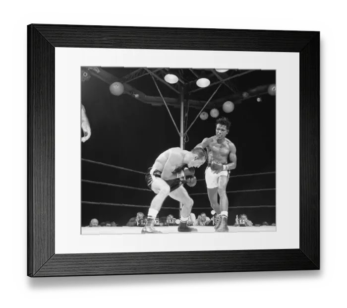 Framed Print : Sugar Ray Robinson and Carmen Basilio Framed Print : Sugar Ray Robinson and Carmen Basilio