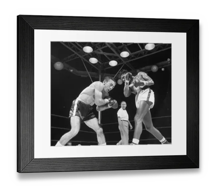 Framed Print : Sugar Ray Robinson Punching Carmen Basilio