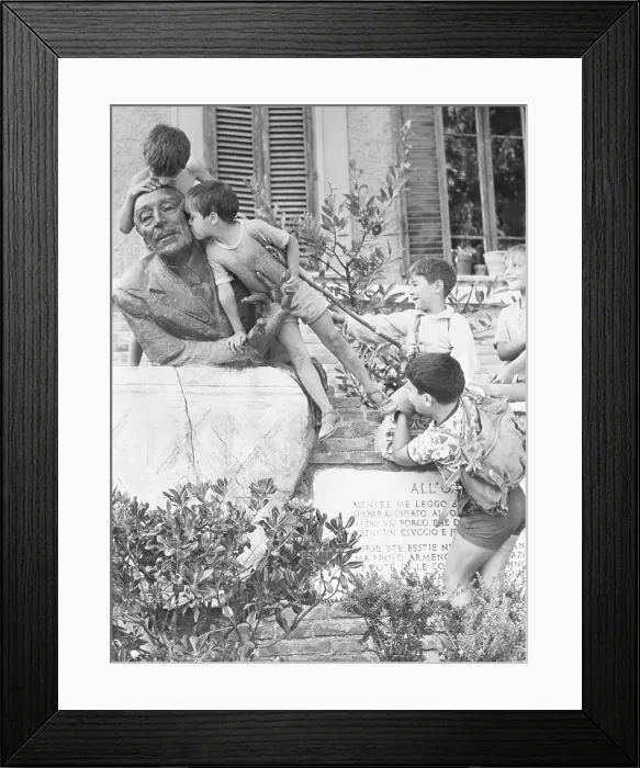 Framed Print : Youngsters Playing at Statue of Famous Poet Trilussa Framed Print : Youngsters Playing at Statue of Famous Poet Trilussa