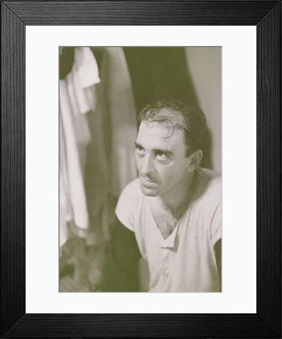 Framed Print : Sal Maglie Taking a Break