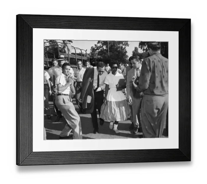 Framed Print : Elizabeth Eckford Surrounded by Journalists Framed Print : Elizabeth Eckford Surrounded by Journalists