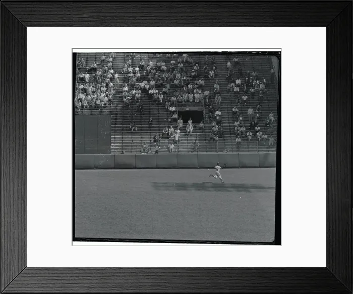 Framed Print : Hank Aaron Running to Catch Baseball Framed Print : Hank Aaron Running to Catch Baseball