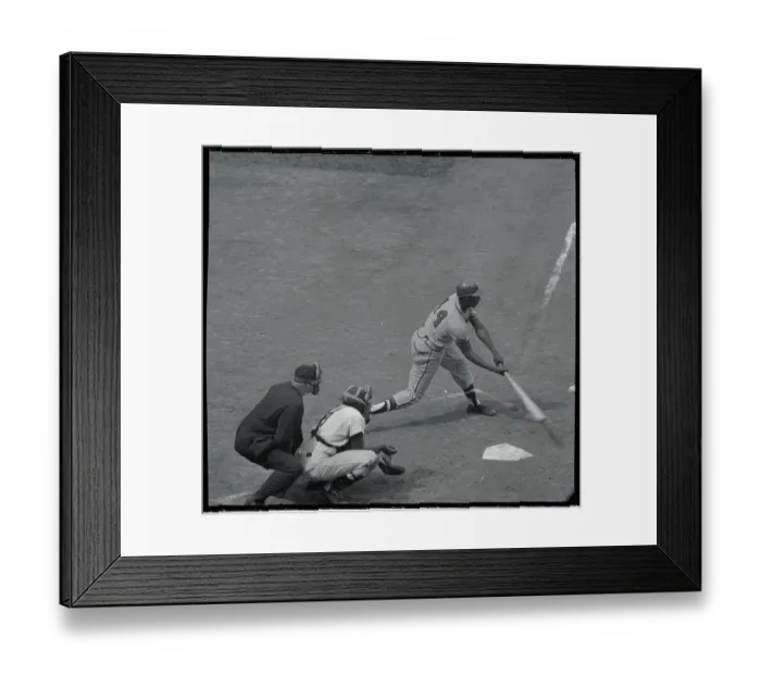 Framed Print : Hank Aaron Hitting Baseball Framed Print : Hank Aaron Hitting Baseball