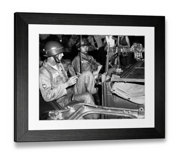 Framed Print : 101st Airborne Arriving at Central High School