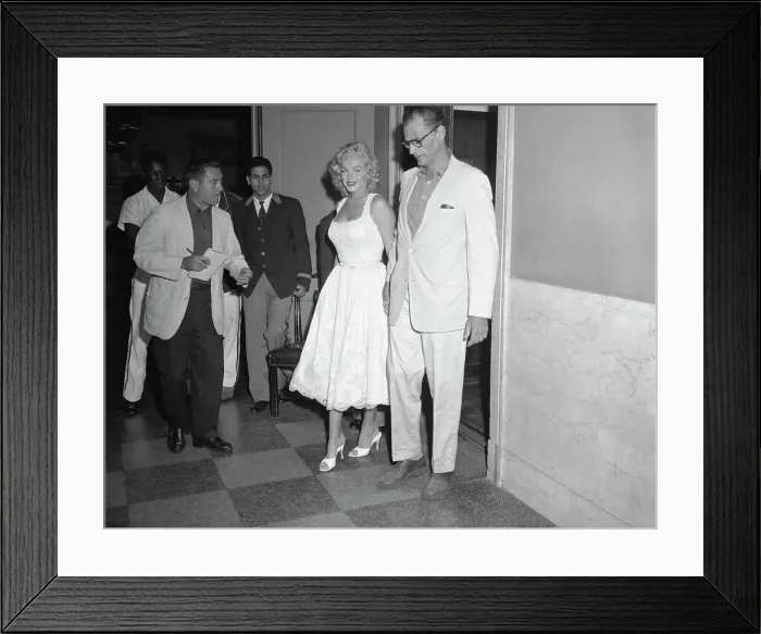 Framed Print : Marilyn Leaves the Hospital Framed Print : Marilyn Leaves the Hospital