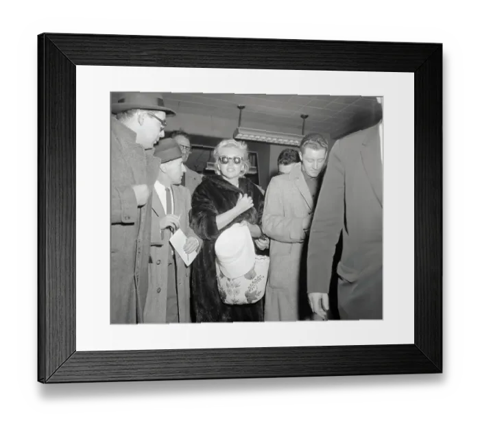 Framed Print : Marilyn with Arthur Miller Framed Print : Marilyn with Arthur Miller