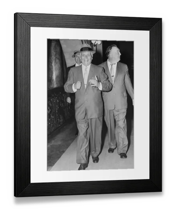 Framed Print : Paul Ricca Leaving a Courtroom Framed Print : Paul Ricca Leaving a Courtroom