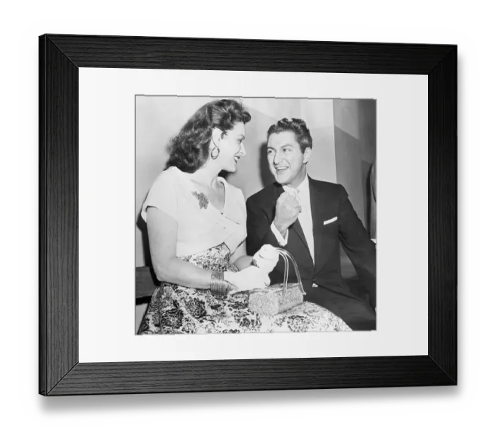 Framed Print : Maureen O'Hara and Liberace Testify in Grand Jury Probe of Confidential Magazine Framed Print : Maureen O'Hara and Liberace Testify in Grand Jury Probe of Confidential Magazine