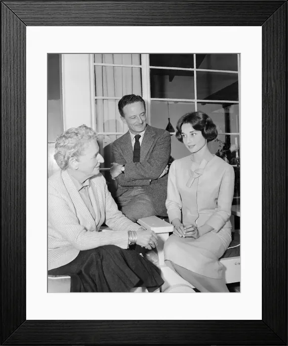 Framed Print : Kathryn Hulme, Fred Zinnemann, and Audrey Hepburn Chatting Framed Print : Kathryn Hulme, Fred Zinnemann, and Audrey Hepburn Chatting