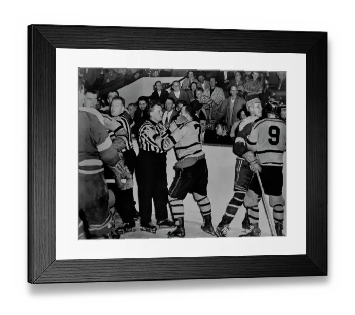 Framed Print : Whitby Dunlops Vs Spokane Flyers, 1957 Framed Print : Whitby Dunlops Vs Spokane Flyers, 1957
