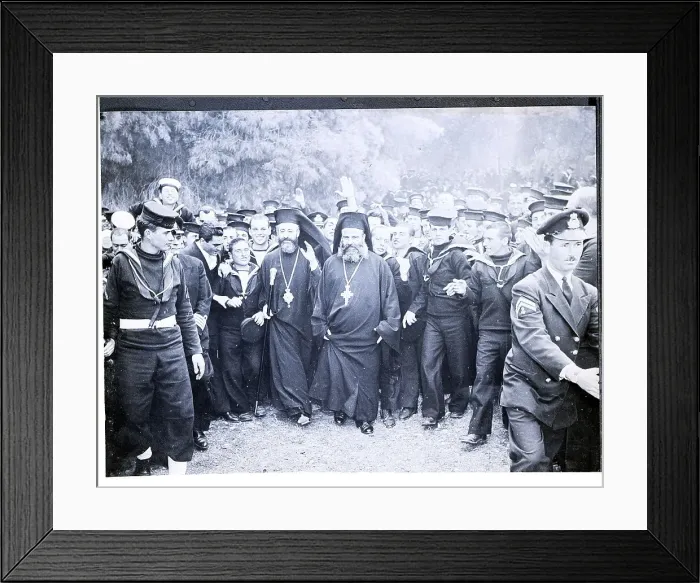 Framed Print : Makarious Surrounded By Greek Sailors Framed Print : Makarious Surrounded By Greek Sailors