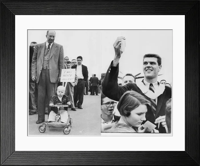 Framed Print : NCAA Champion North Carolina Tar Heels returning home Framed Print : NCAA Champion North Carolina Tar Heels returning home