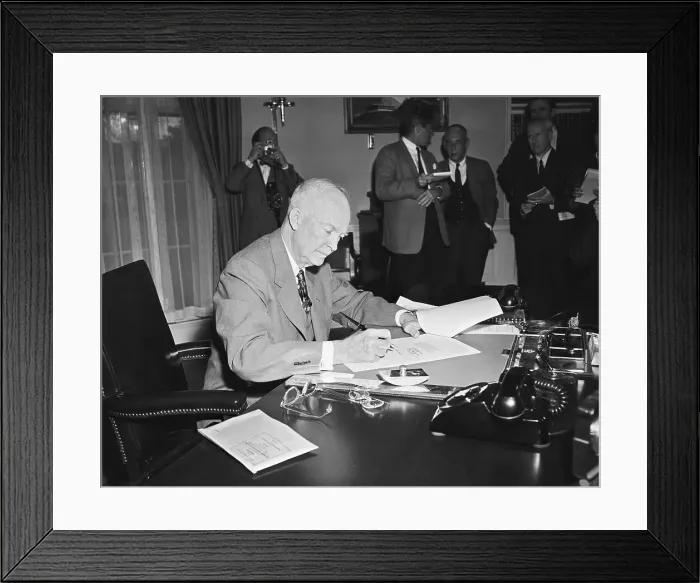 Framed Print : President Eisenhower Signs Mid-East Resolution Framed Print : President Eisenhower Signs Mid-East Resolution