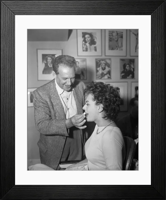 Framed Print : Picture of Don Hartman and Sophia Loren Framed Print : Picture of Don Hartman and Sophia Loren